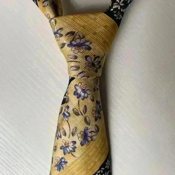 AMERICA Y2K Vintage Silk Tie Made in Italy - Picture 2 of 6